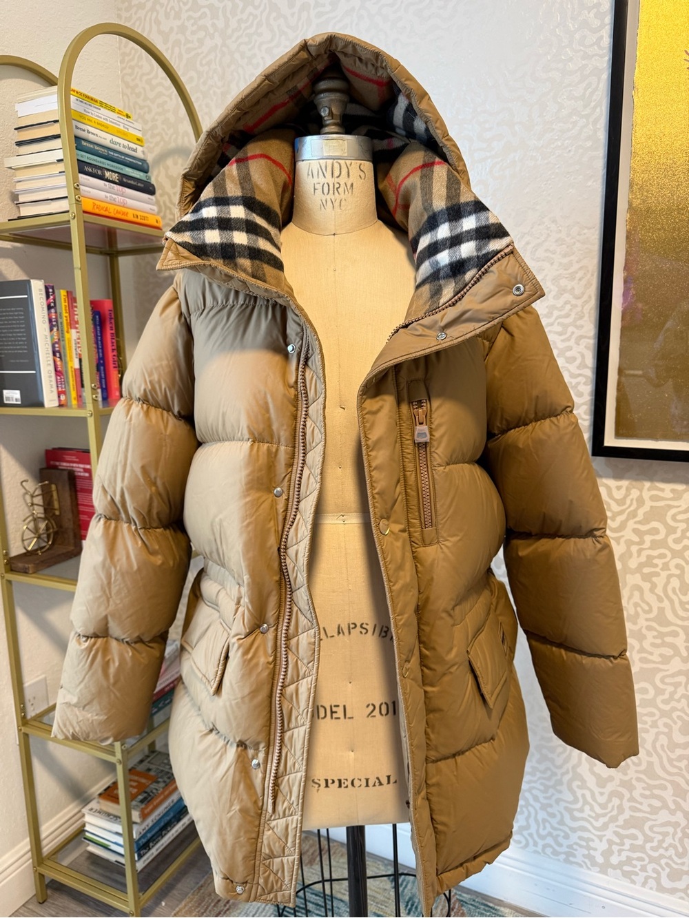 AUTHENTIC: Burberry Hooded Haworth Puffer Jacket